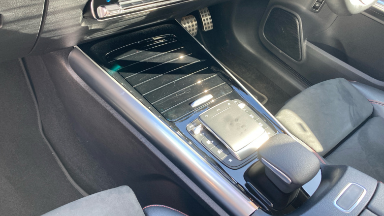 Mercedes-Benz Eqa 250 140kW AMG Line Premium 66.5kWh 5dr Auto Electric Hatchback